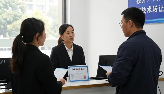 需求反馈在智能客服系统中的实际应用分析